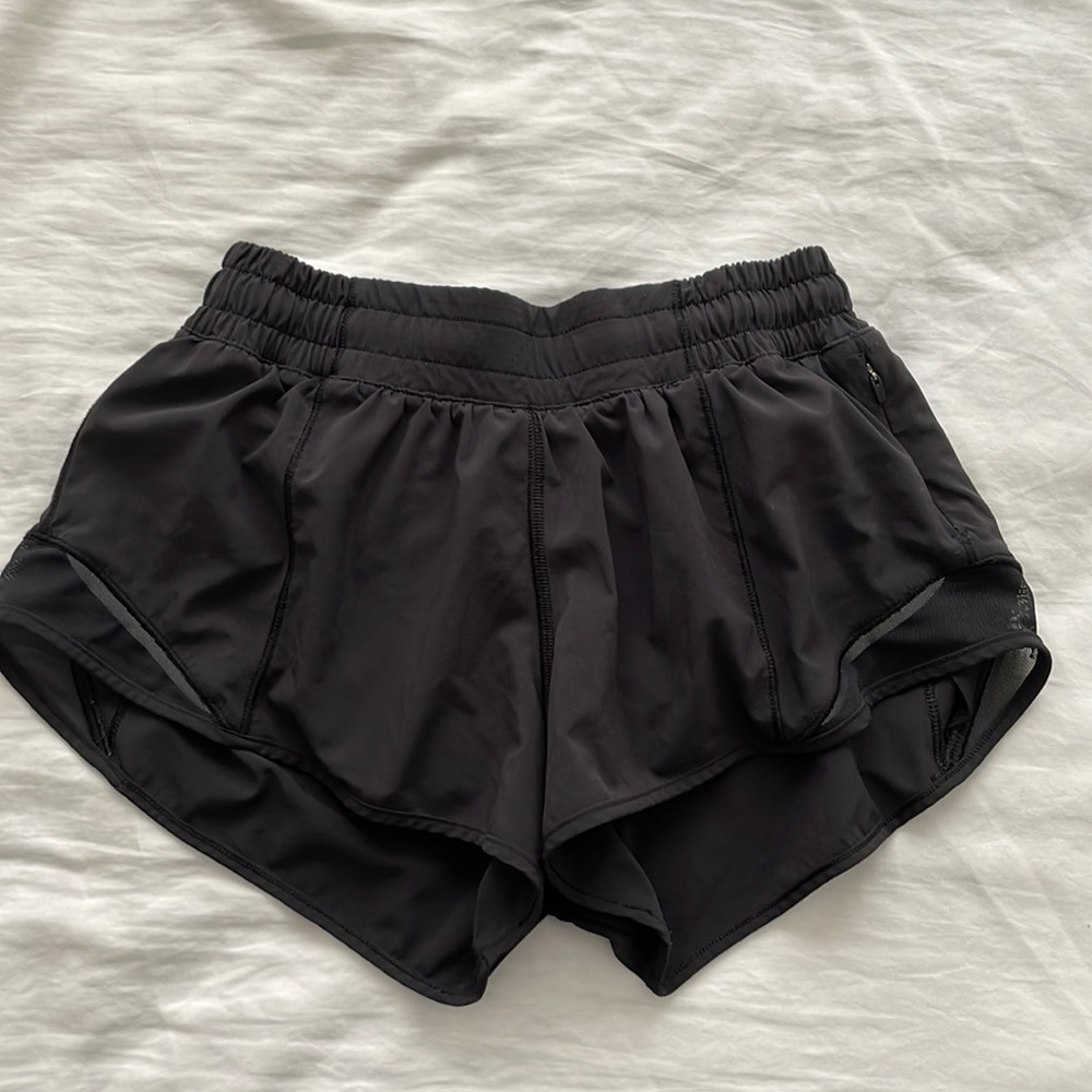 Hotty Hot Low-Rise Lined Short 2.5"